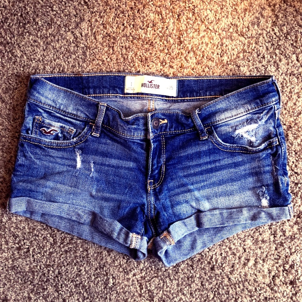 Hollister Cuffed Shorts